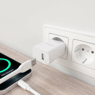 CARGADOR USB 10W ALTA EFICIENCIA 5V2A BLANCO AISENS A110-0853